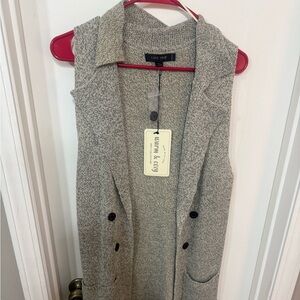Love Tree Women's Gray Knit Vest